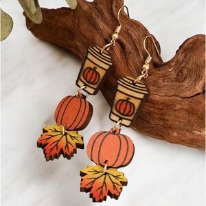 🍁NIB Fall Earrings🍁